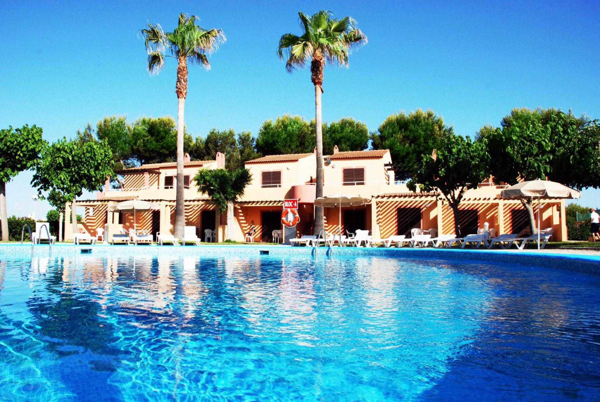 Apartamentos Ses Anneres كالا إن بلانيس المظهر الخارجي الصورة